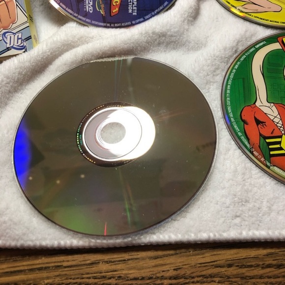 DC Comics Plastic Man 4 disc DVD collection - Picture 5 of 9